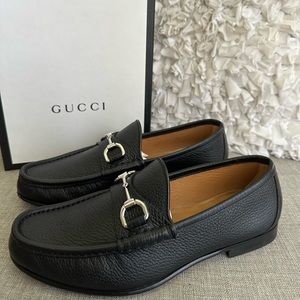 Gucci Men’s Black Leather Oxfords 367762